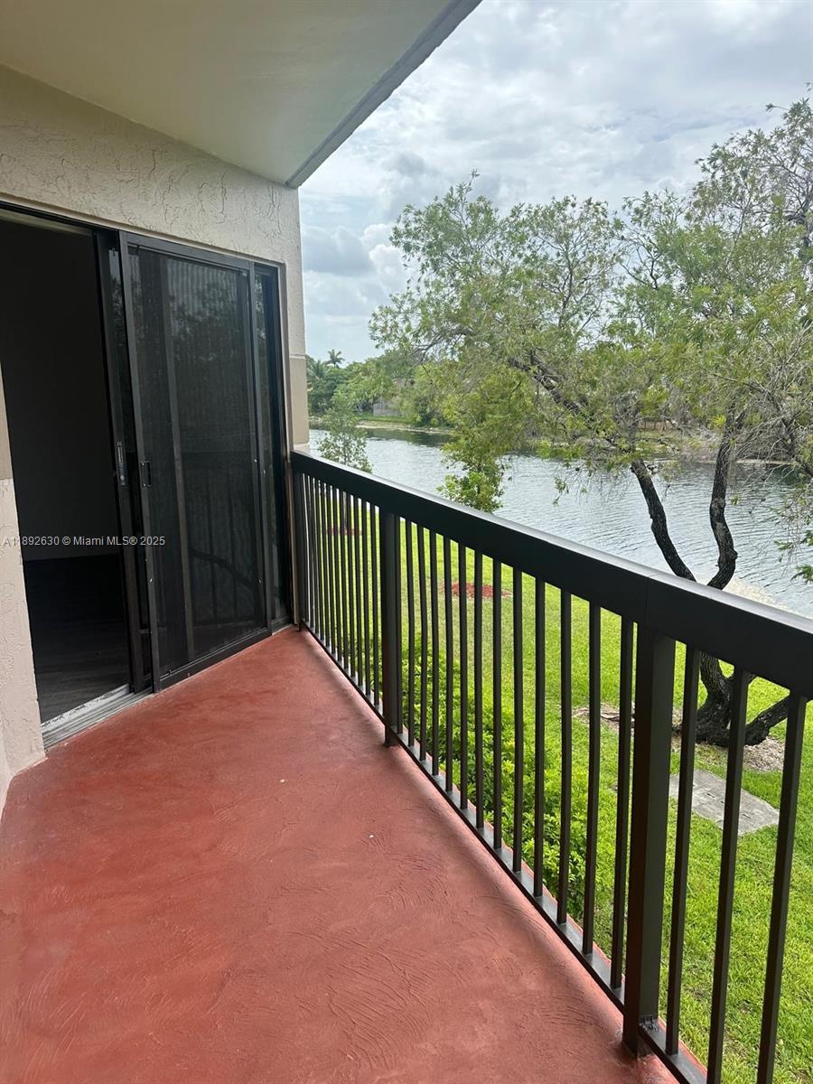 VILLAS DE VENEZIA CONDO - Residential