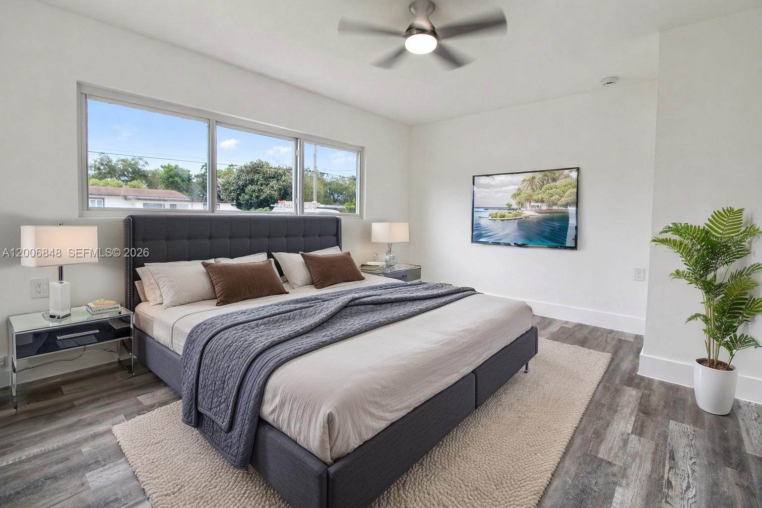 GOLDEN GLADES PARK 5TH AD - Residential