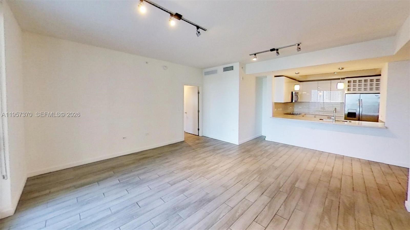 NINE AT MARY BRICKELL VIL - Residential