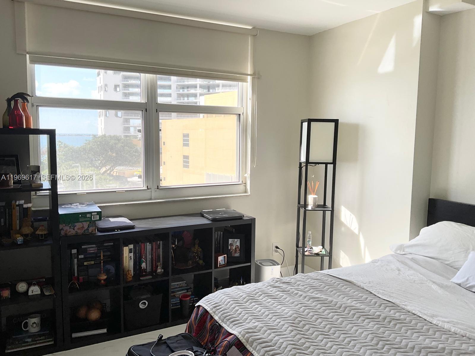 ISOLA CONDO - Residential