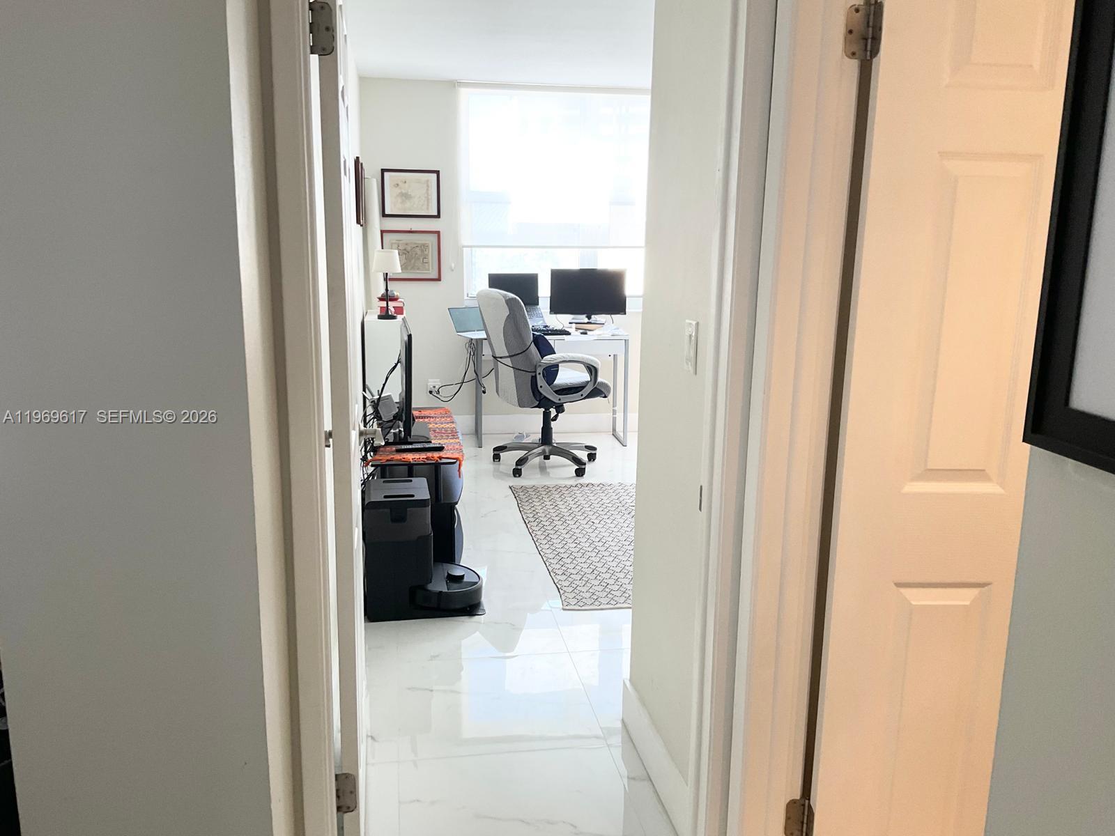 ISOLA CONDO - Residential