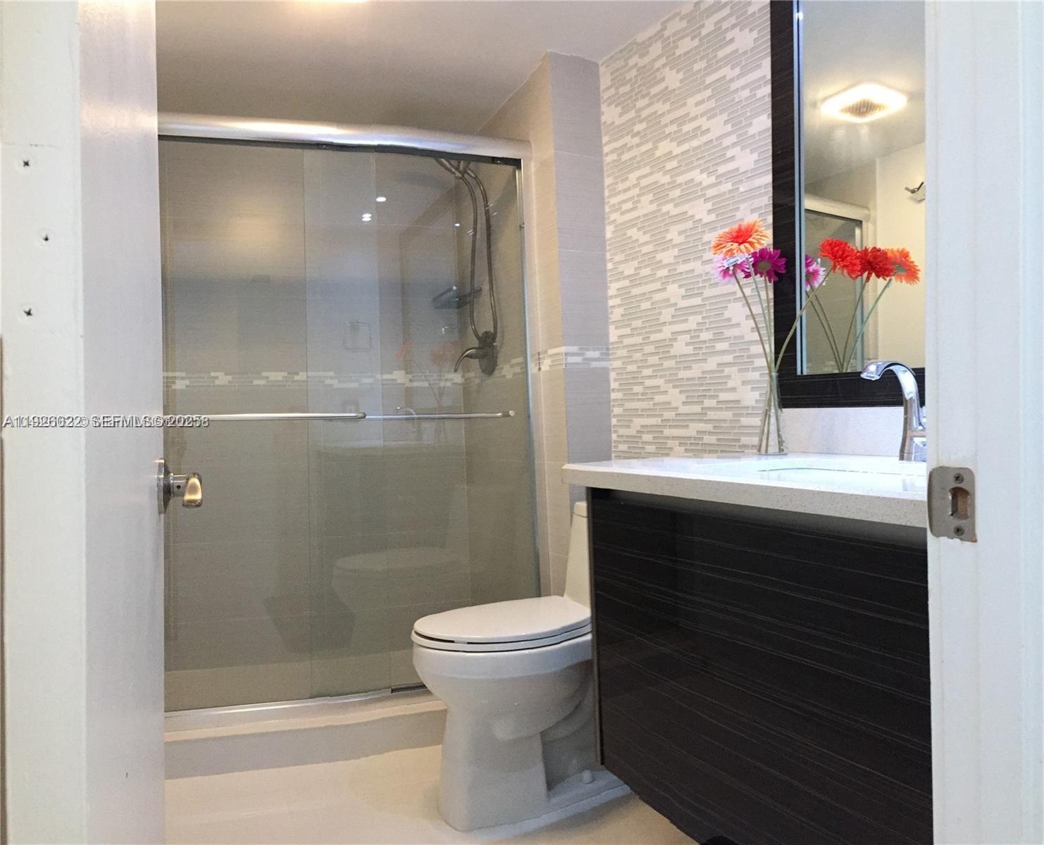 FLAMENCO CONDO TOWER I - Residential Lease