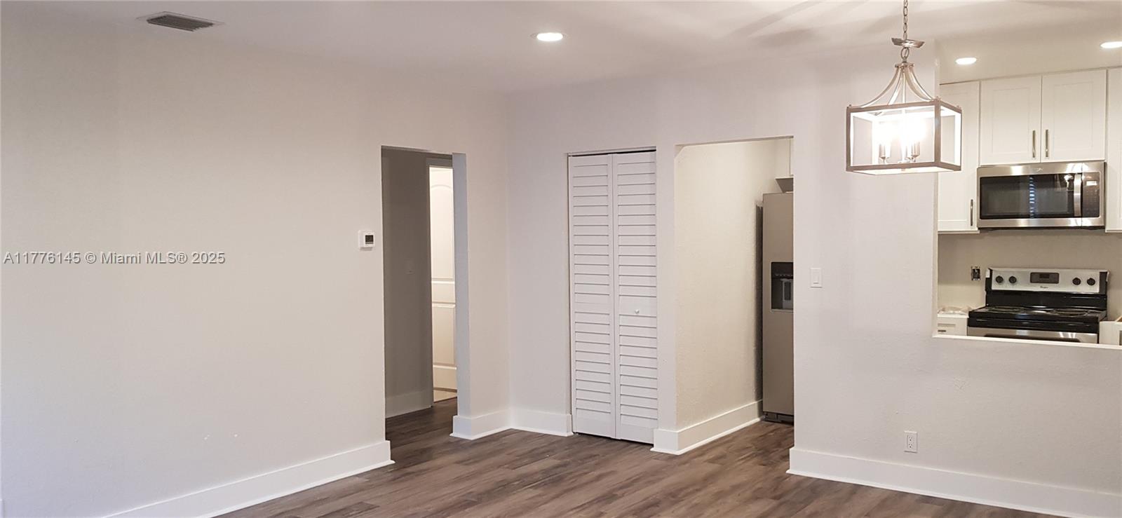 Rental Property at Address Not Disclosed, Fort Lauderdale, Broward County, Florida - Bedrooms: 2 
Bathrooms: 2  - $2,150 MO.