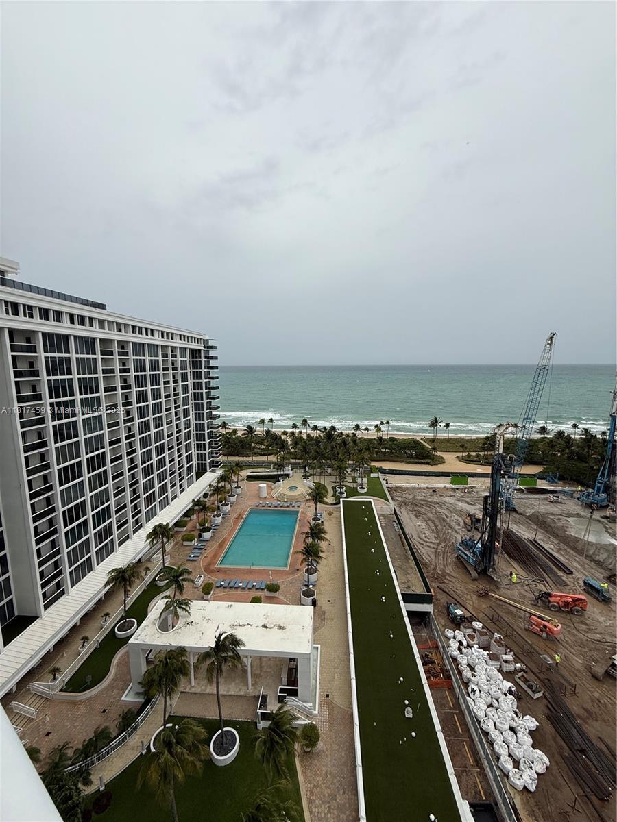 Rental Property at 10275 Collins Ave 1221, Bal Harbour, Miami-Dade County, Florida - Bedrooms: 2 
Bathrooms: 2  - $7,500 MO.
