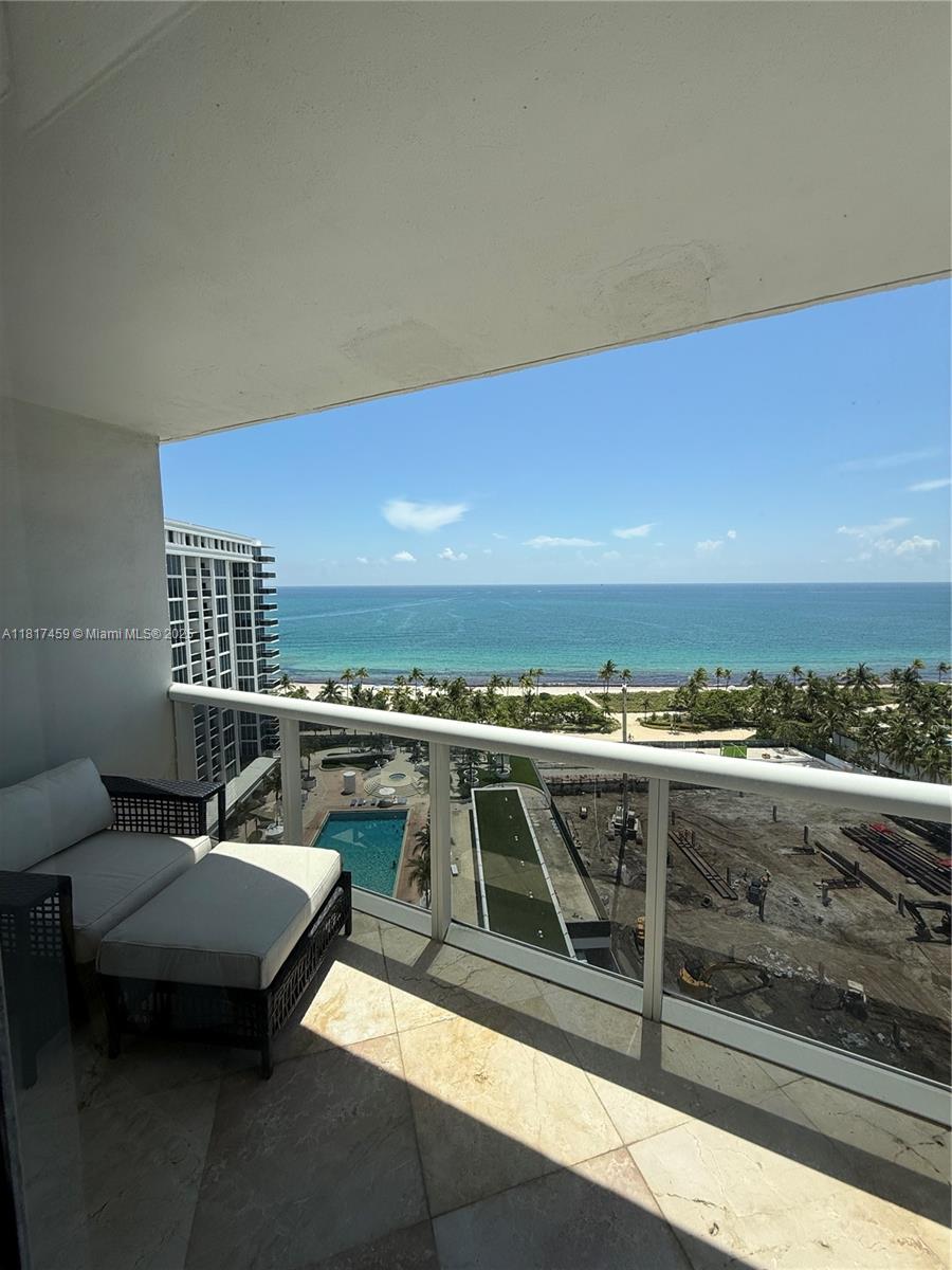 "Spacious and bright 2-bedroom, 2-bathroom beachfront residence available for rent in the heart of Bal Harbour."
Available for 12 months or for 6 months.