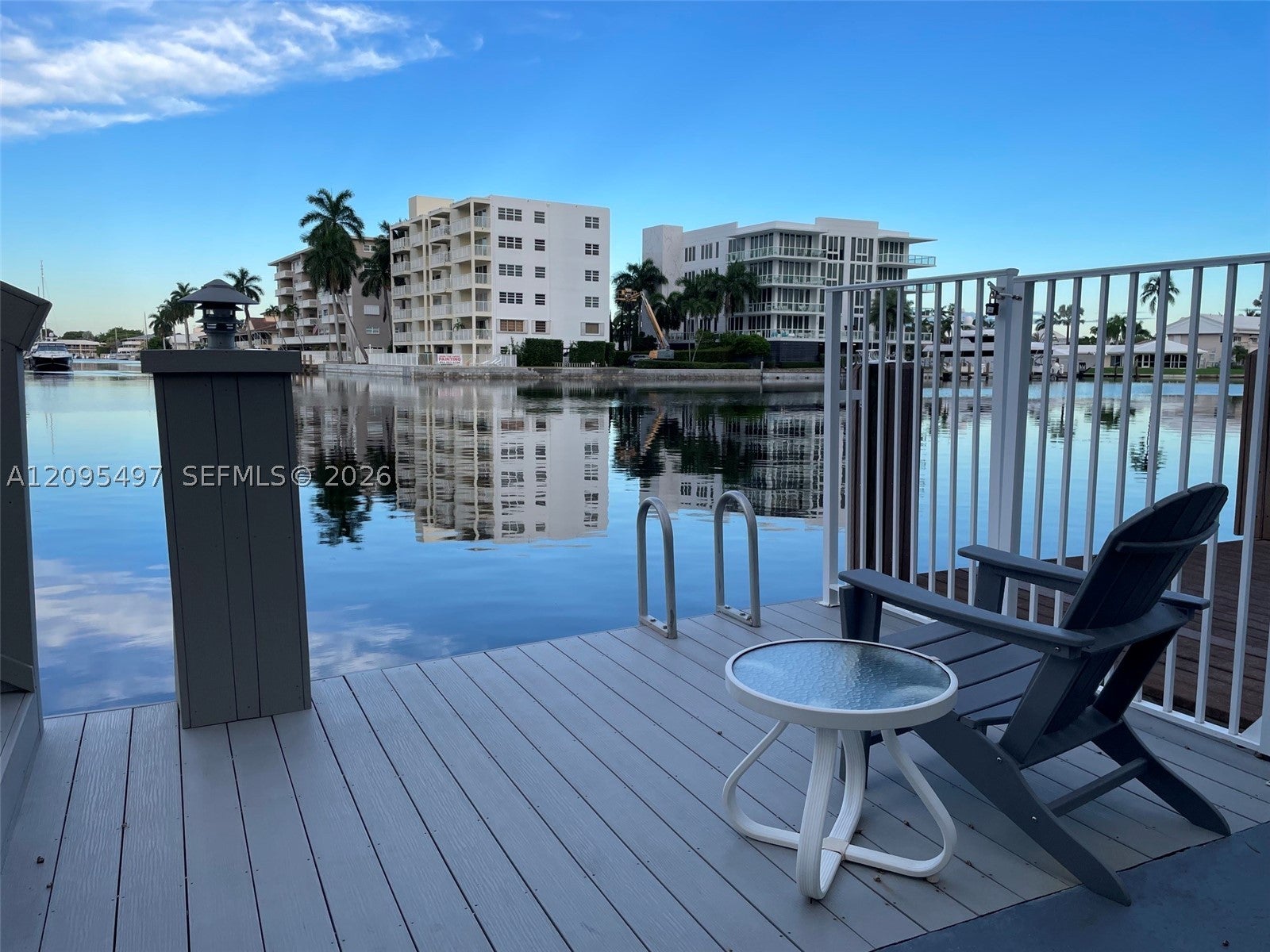 3233 NE 32nd Ave 601, Fort Lauderdale, FL, 33308/$450,000 1 3233 NE 32nd Ave 601