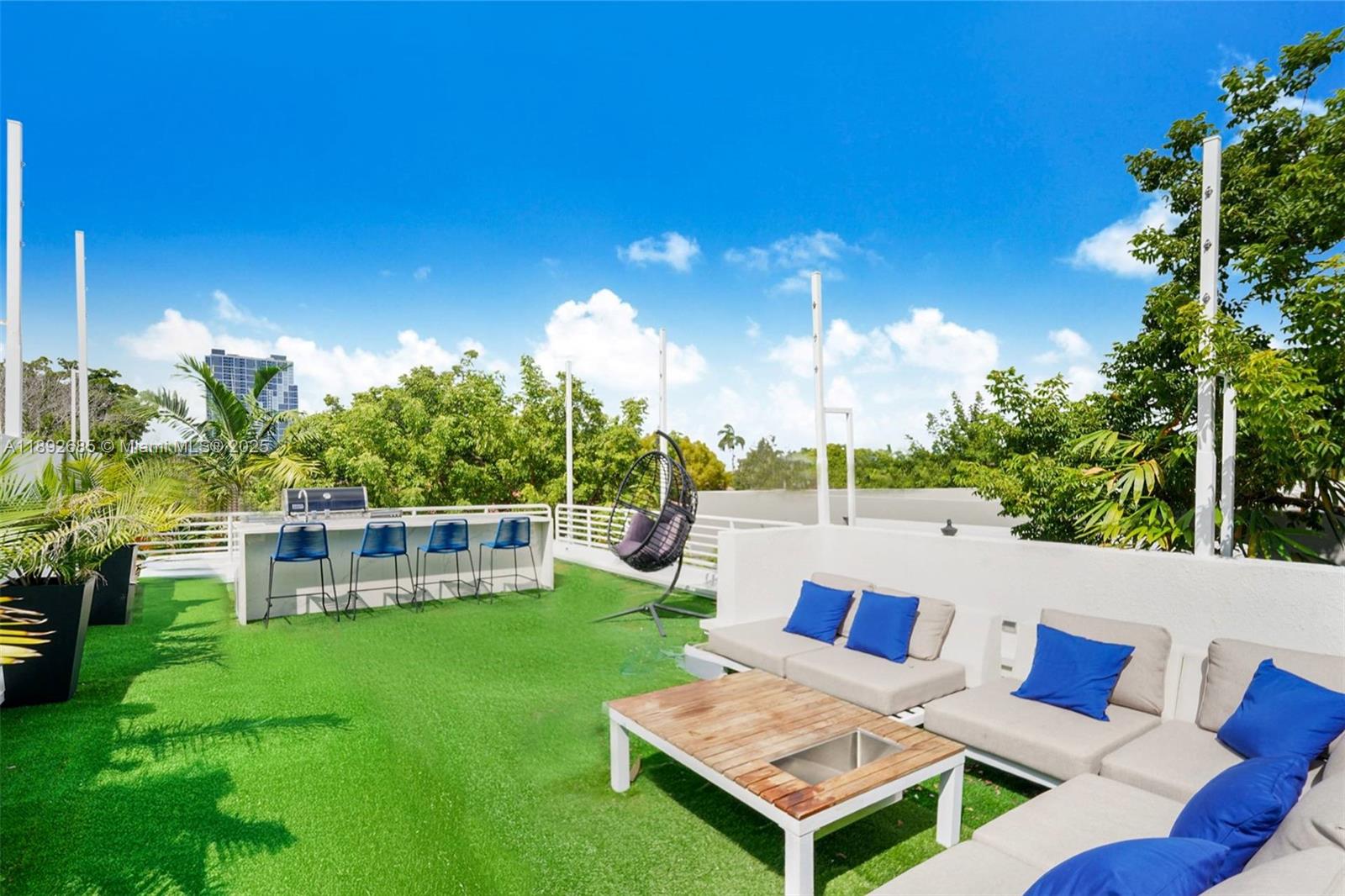 BOHEMIAN GROVE CONDO - Residential