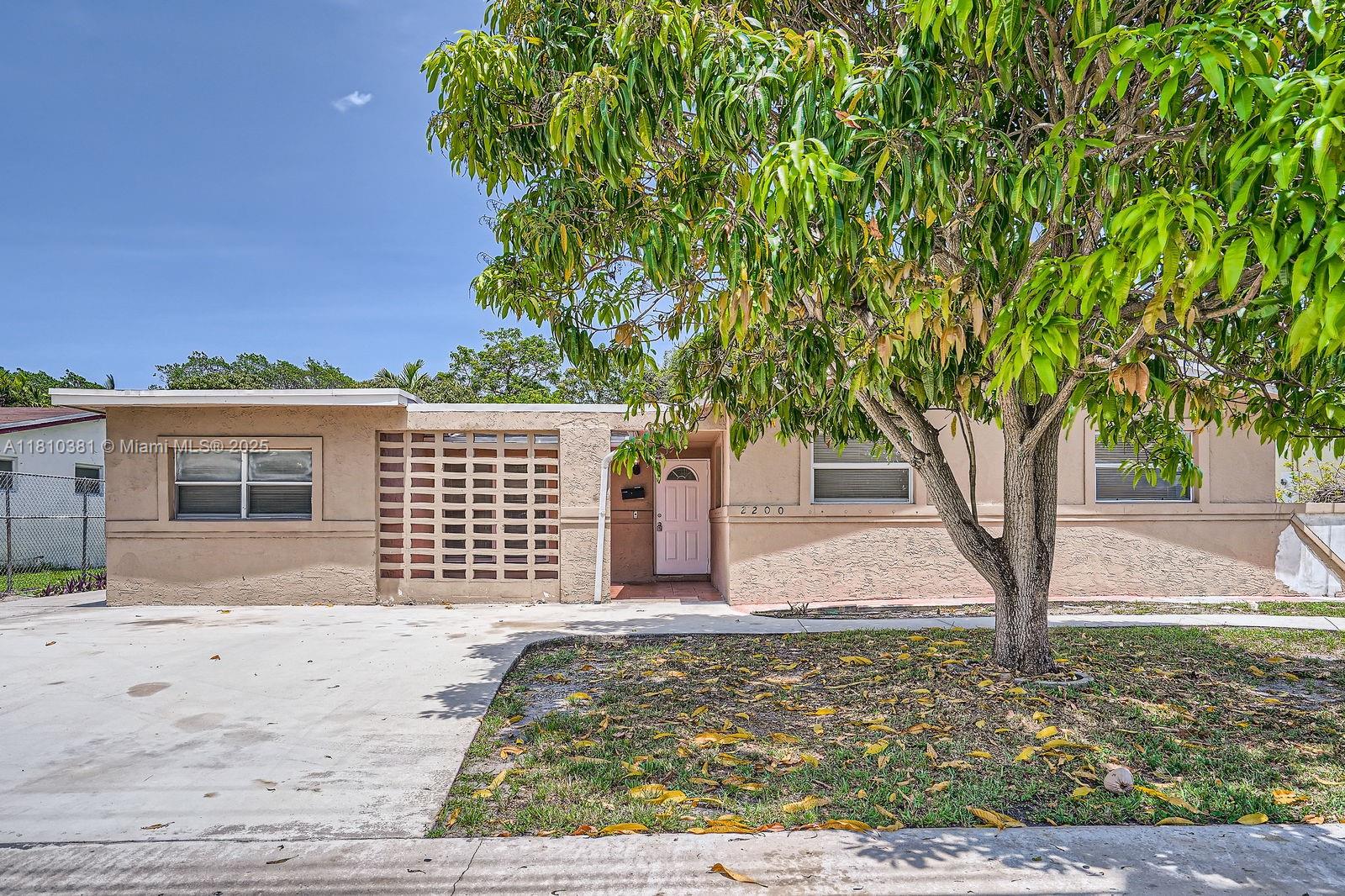 2200 NW 42nd Ave