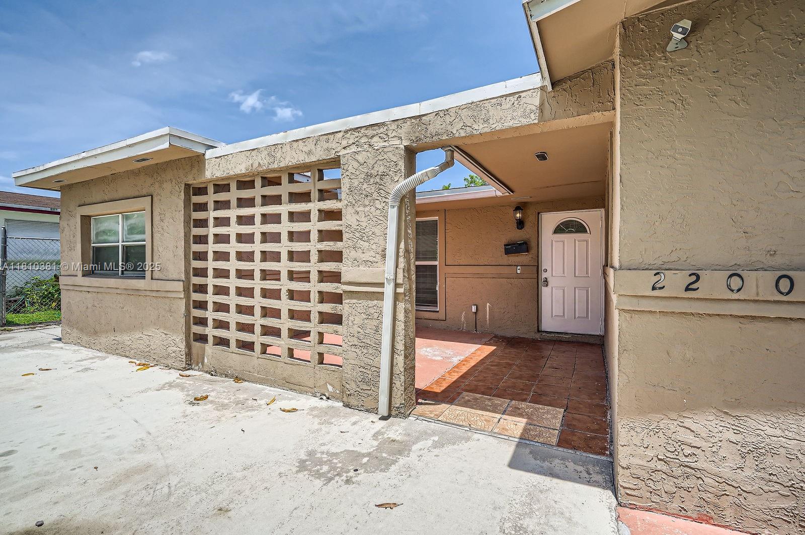 2200 NW 42nd Ave