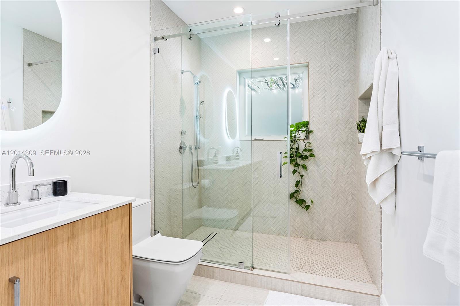 BEACH VIEW ADDN - Residential Lease
