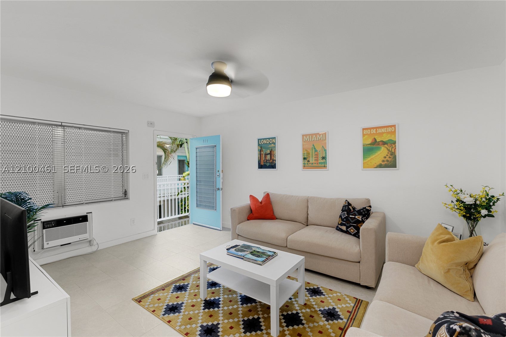 350 Collins Ave 311