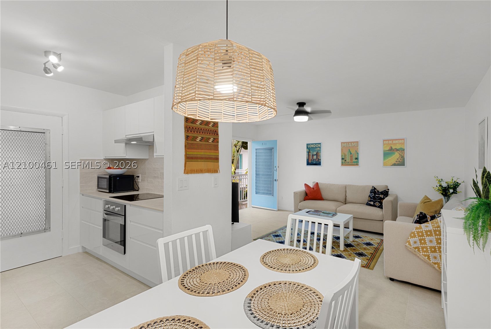350 Collins Ave 311