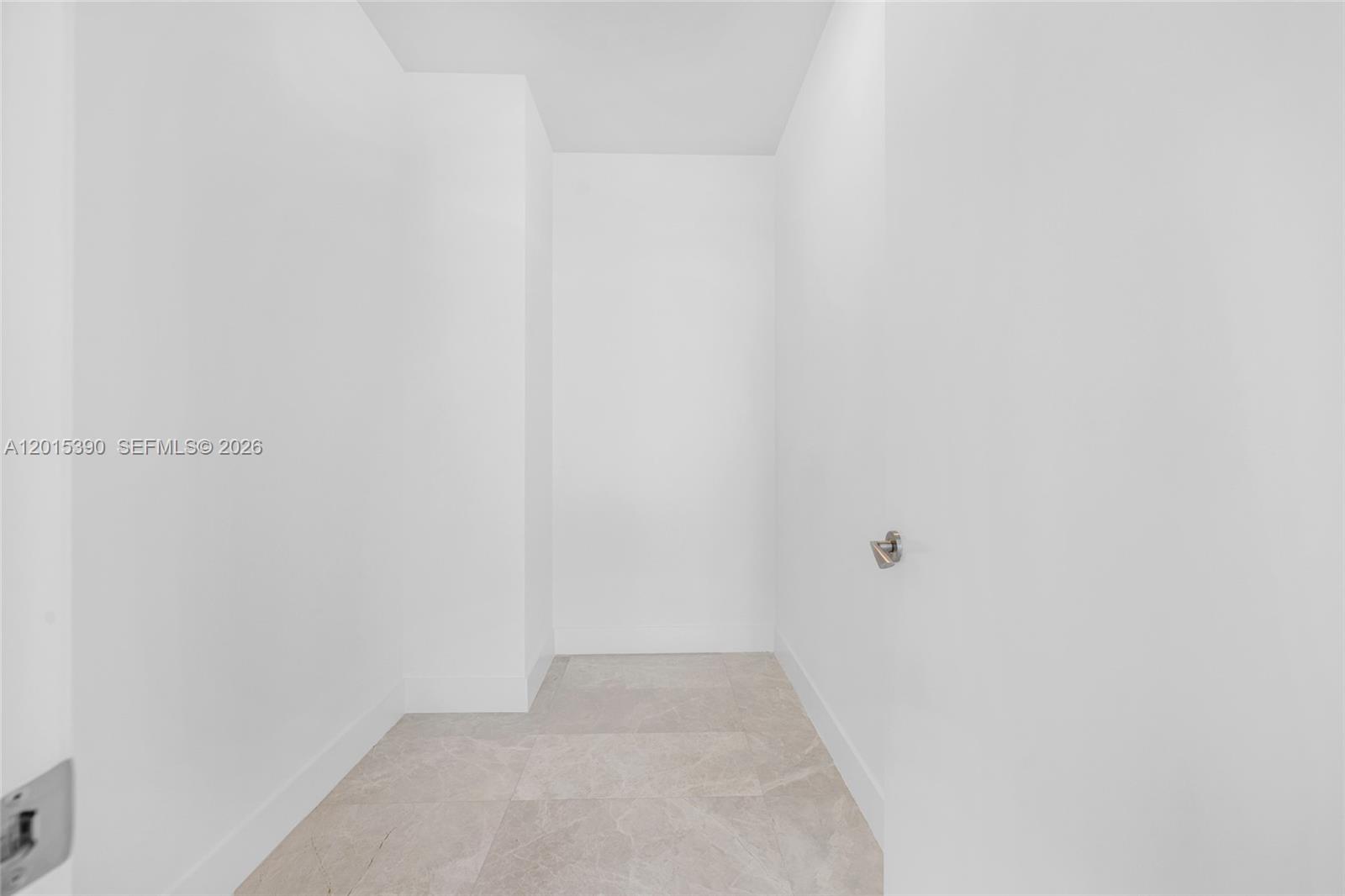 UNA RESIDENCES - Residential