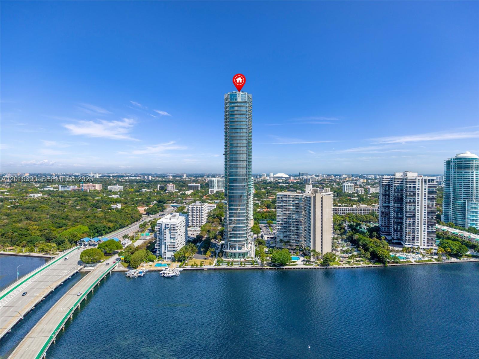 UNA RESIDENCES - Residential