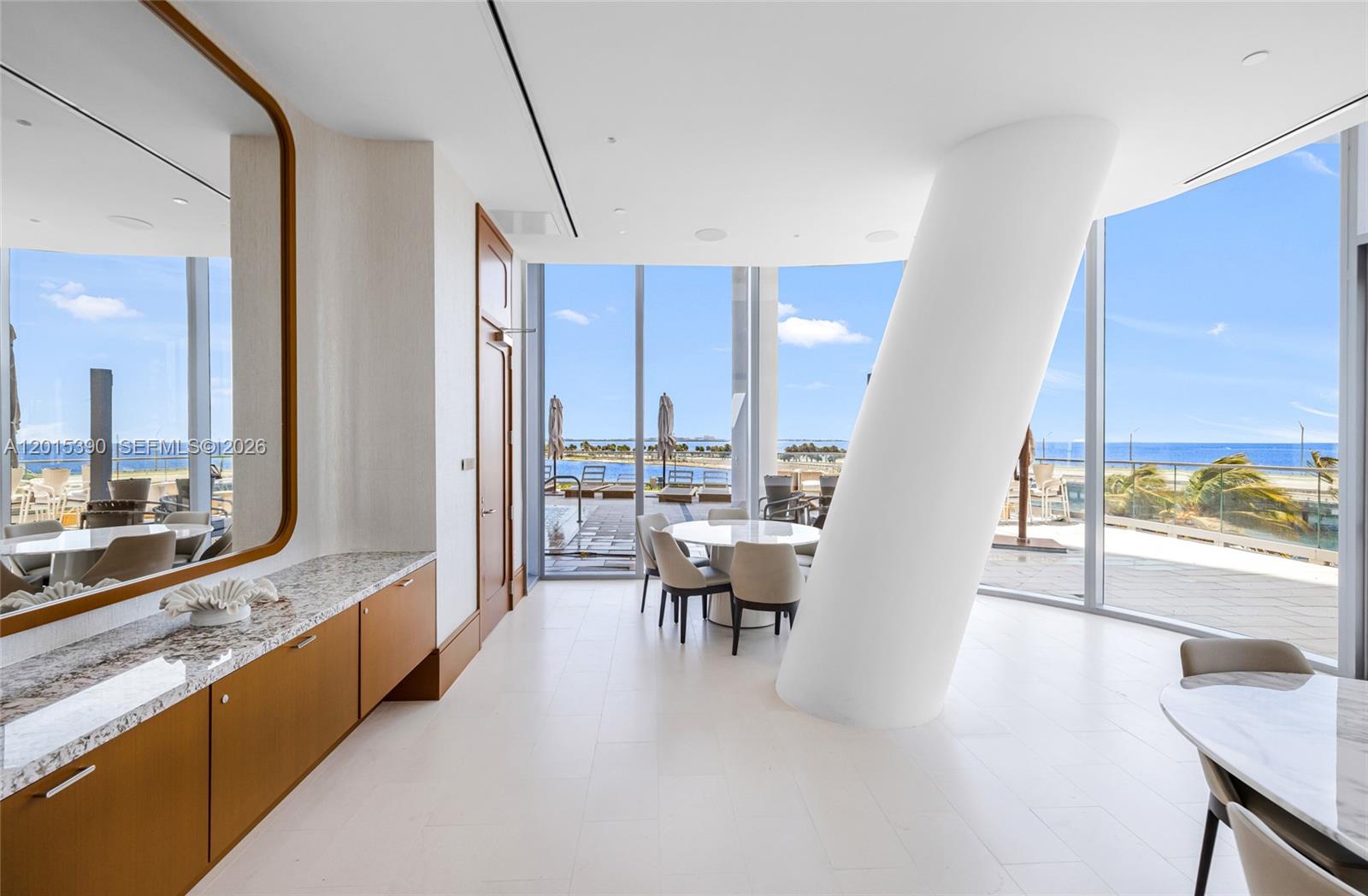 UNA RESIDENCES - Residential