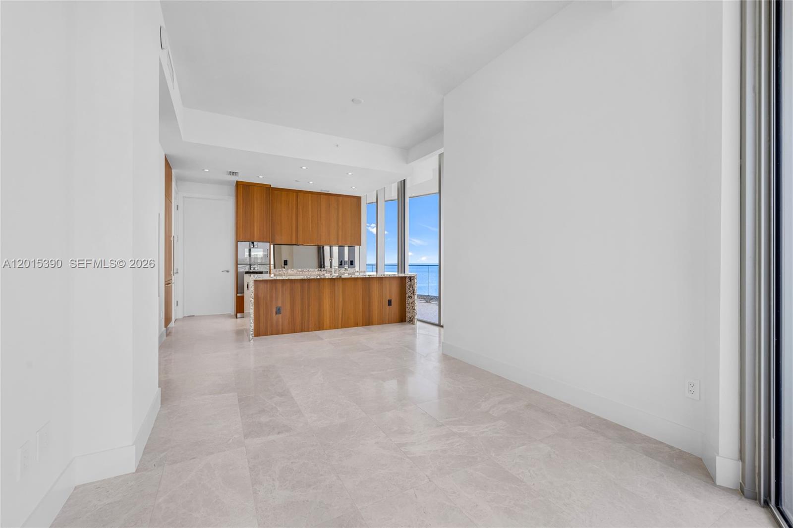 UNA RESIDENCES - Residential