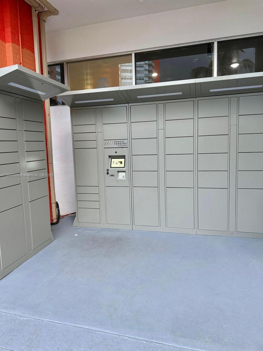 BUCKLEY TOWERS CONDO - EA - Residential