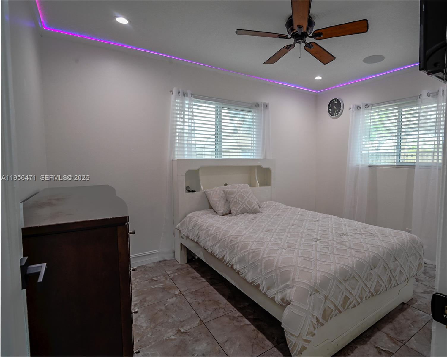 LAUDERDALE NORTH PARK SEC - Residential