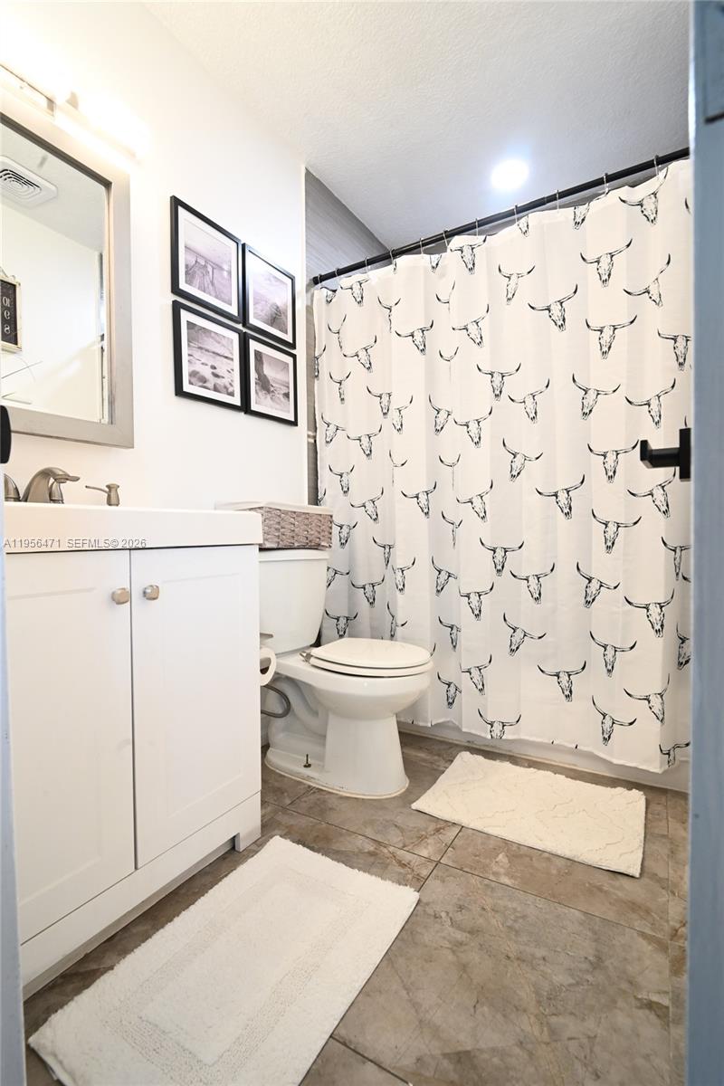 LAUDERDALE NORTH PARK SEC - Residential