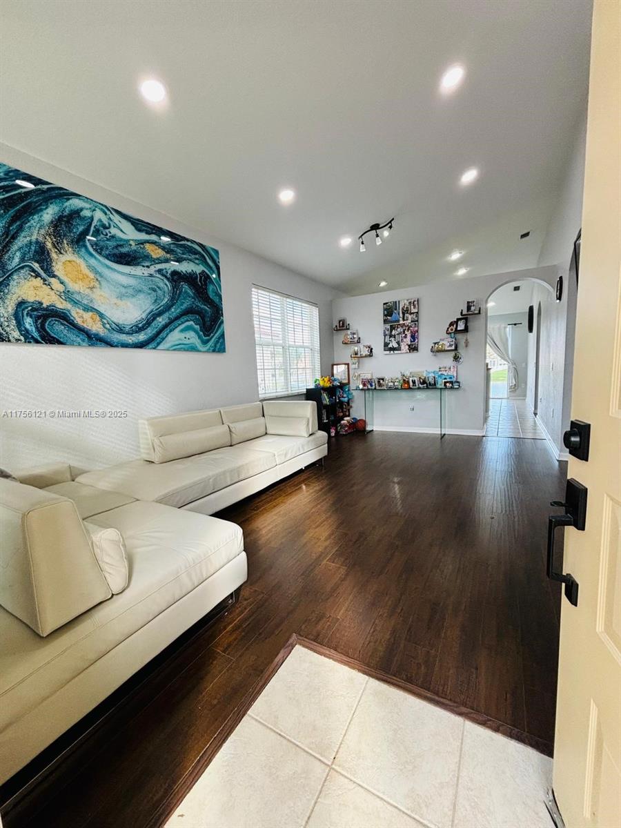 WALNUT CREEK - Residential