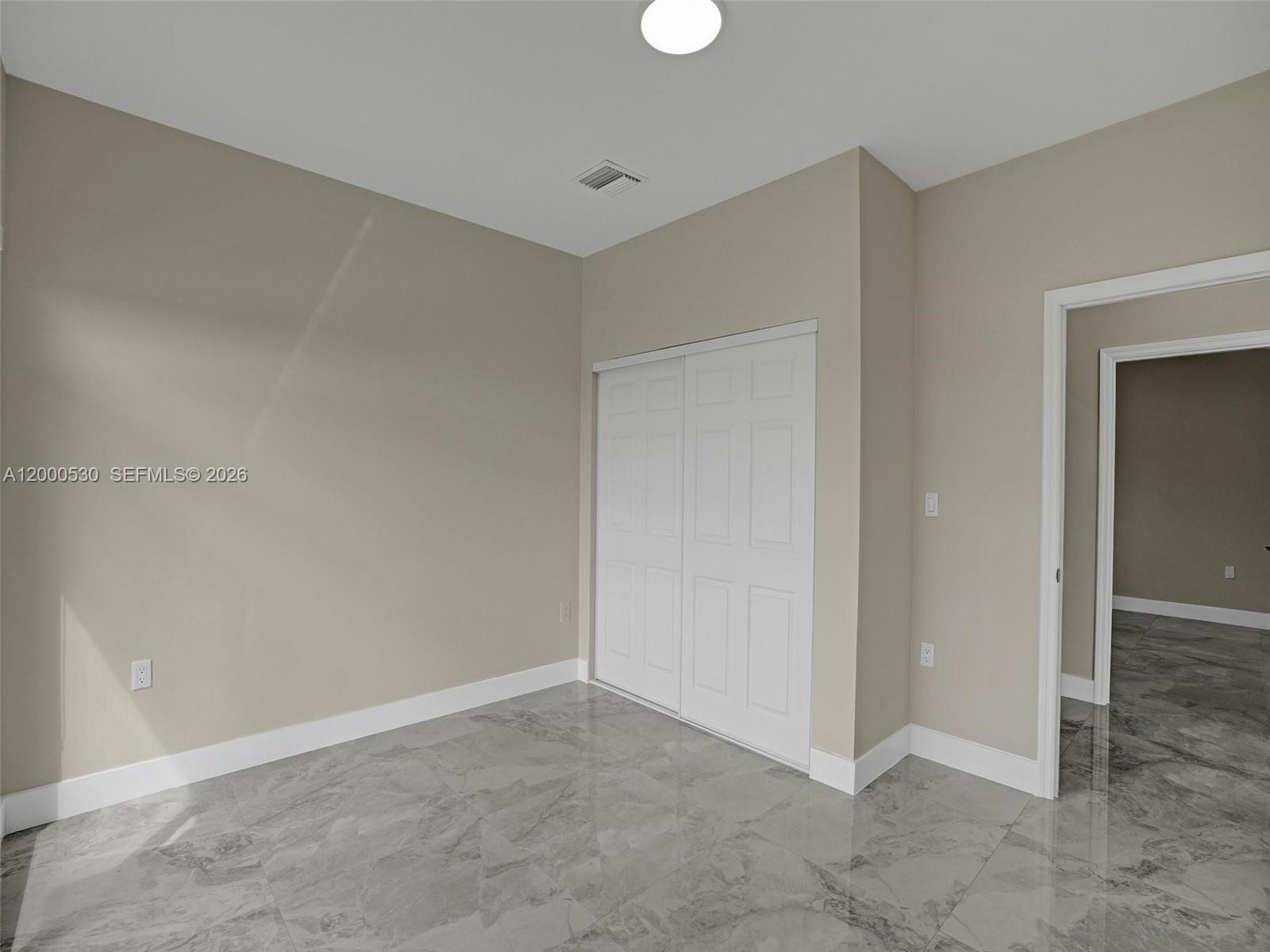 NARANJA PARK 2ND ADDN - Residential Lease