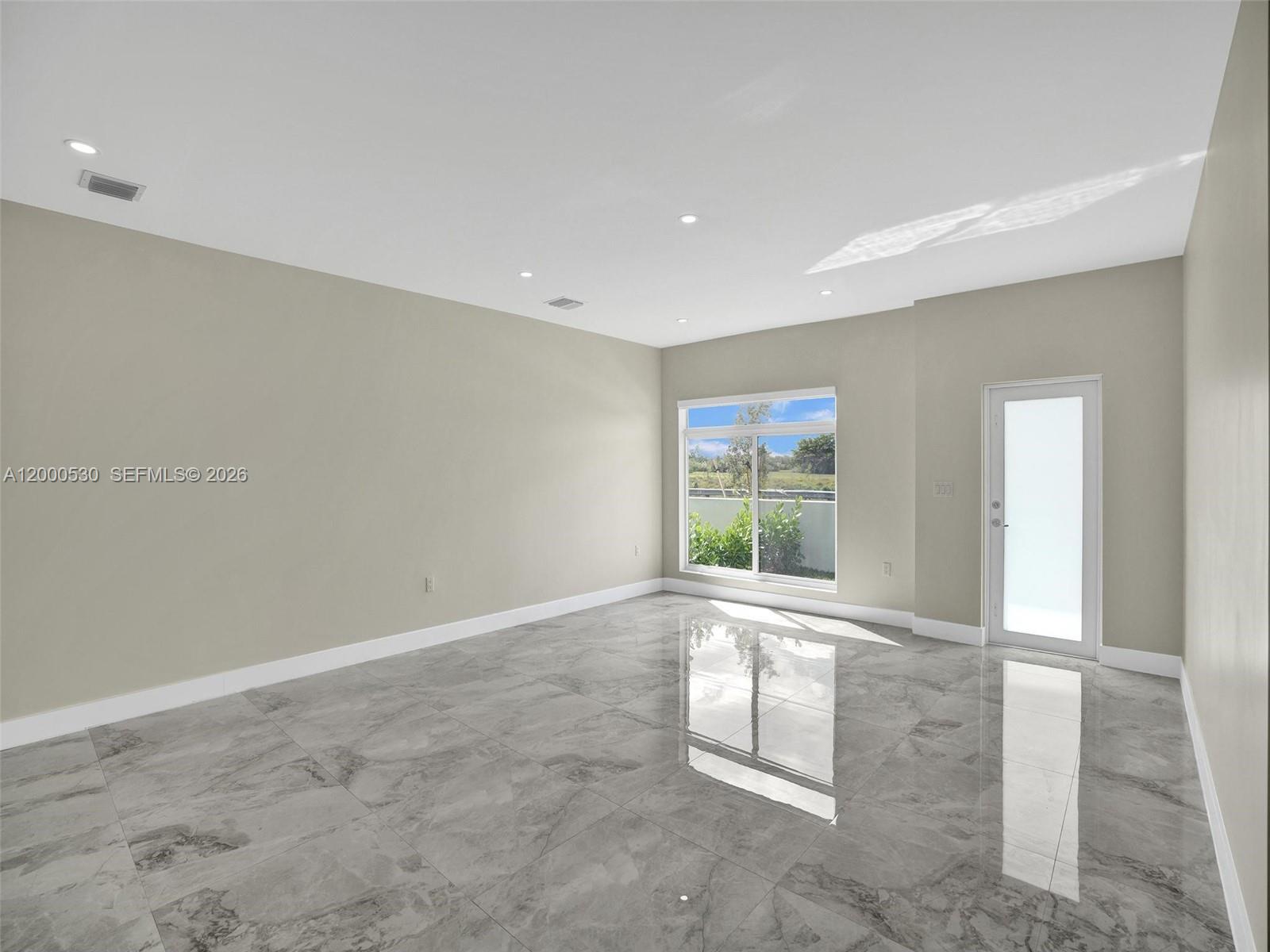 NARANJA PARK 2ND ADDN - Residential Lease