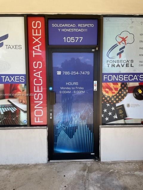 Multi service office with a reception, and 3 more private offices inside across the street from Miami Dade College Kendal Campus. Good for Professional office, Taxes, Lawyer, Check Cashing store, accounting, doctor, clinic, or simply retail. Plenty of parking.
It is not allowed food, smoke shop, barber or beauty salon.
Hurry won't last, we have the shopping center full.
Bring me offers