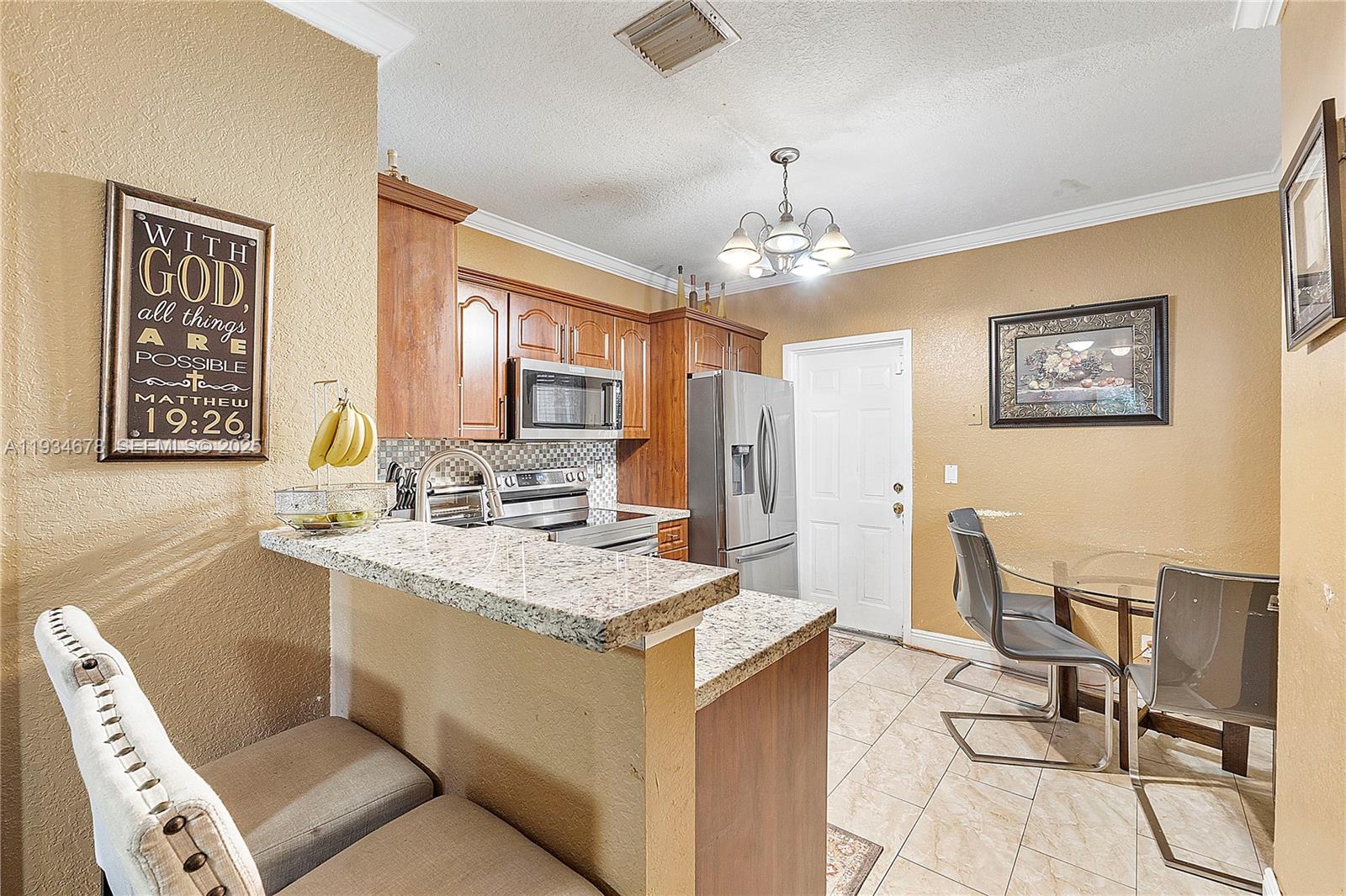 TAMARAC ISLAND CONDOMINIU - Residential