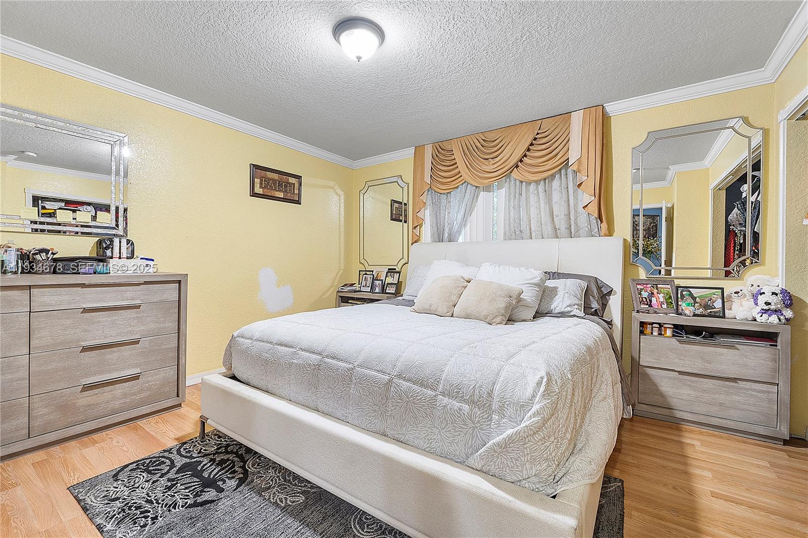 TAMARAC ISLAND CONDOMINIU - Residential