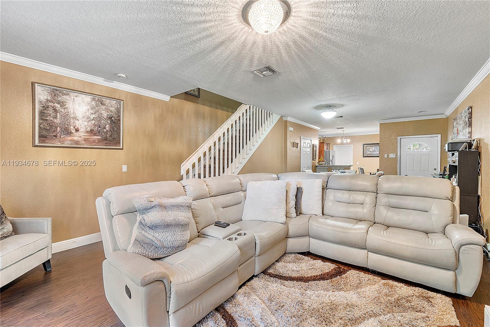 TAMARAC ISLAND CONDOMINIU - Residential