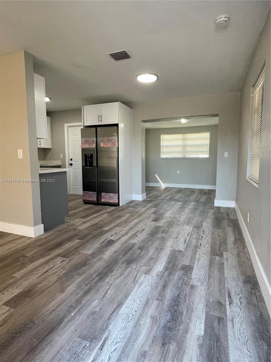 GOLDEN HEIGHTS HOMES - Residential