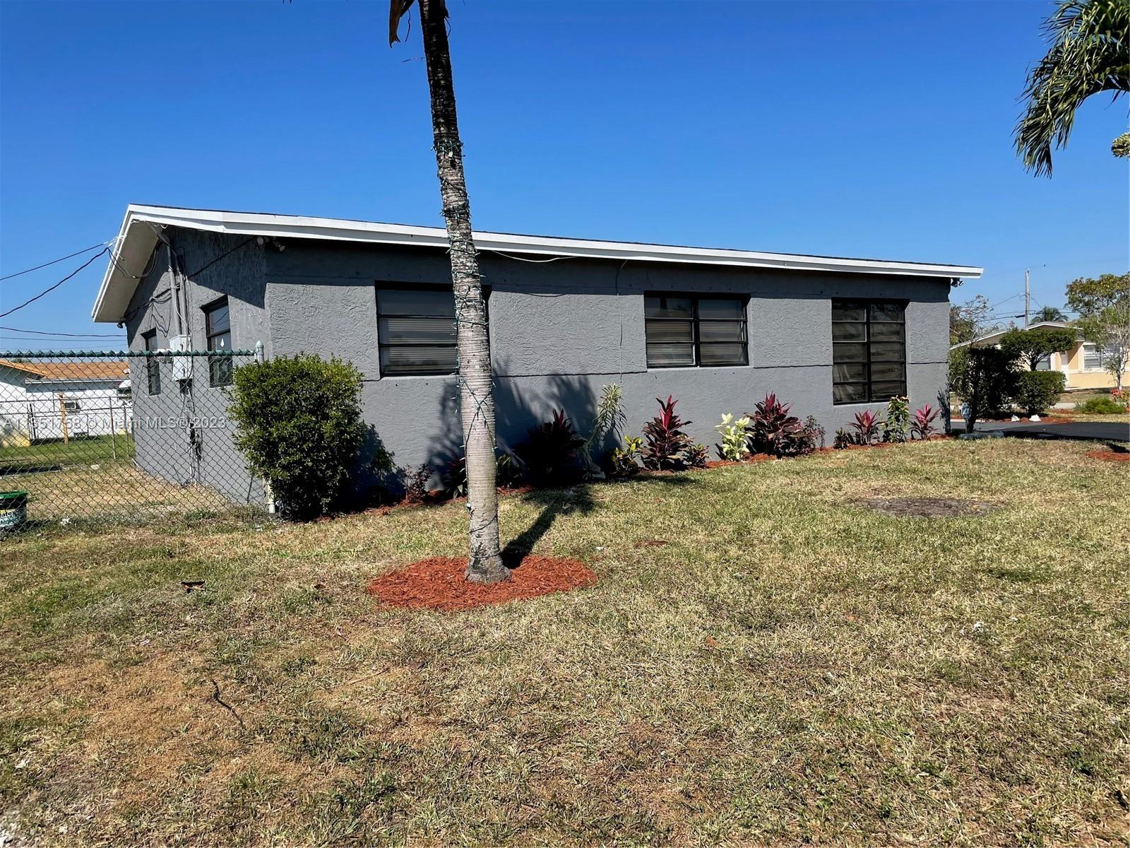 GOLDEN HEIGHTS HOMES - Residential