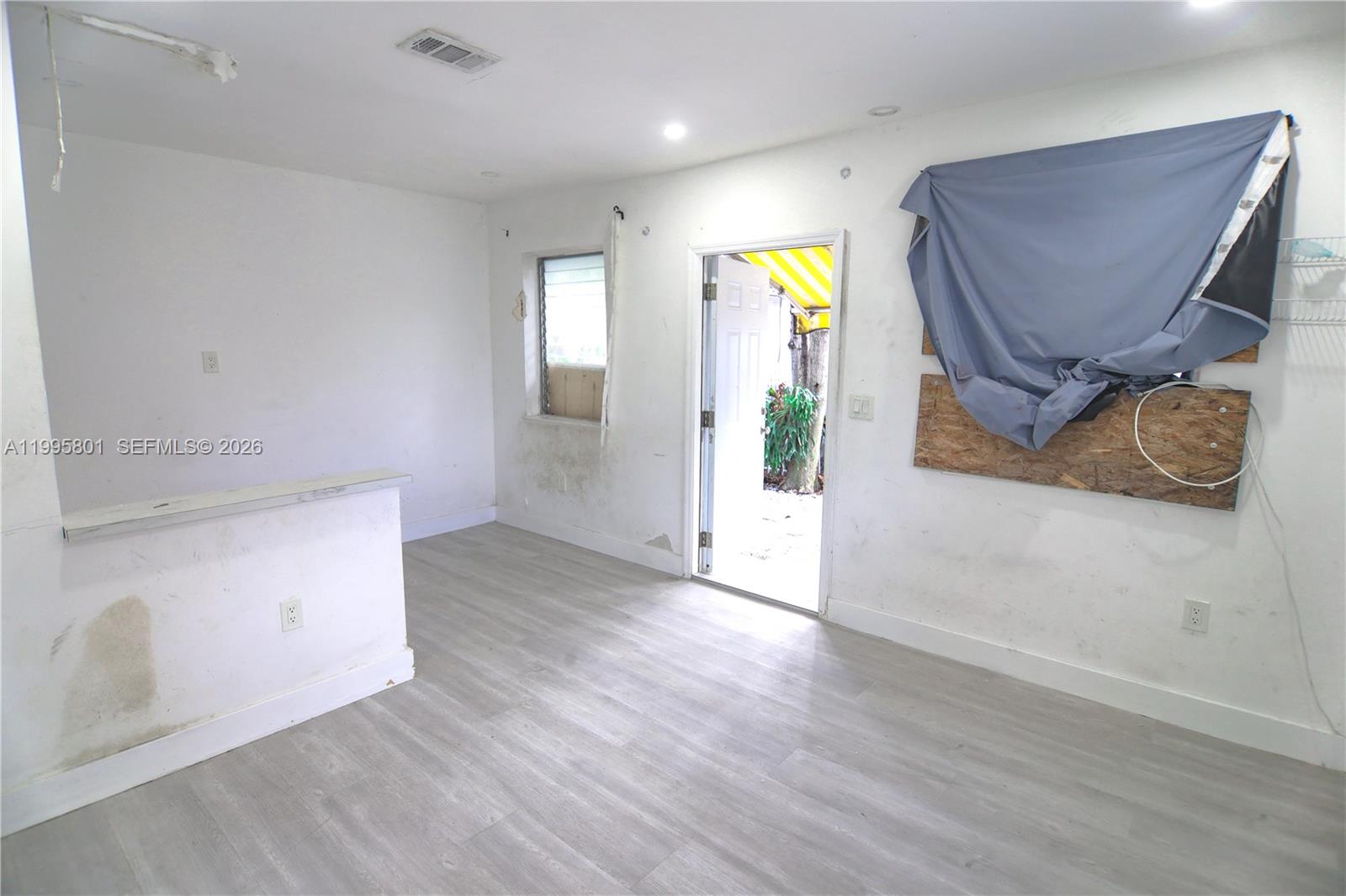 CHEFNEUX SUB - Residential Income