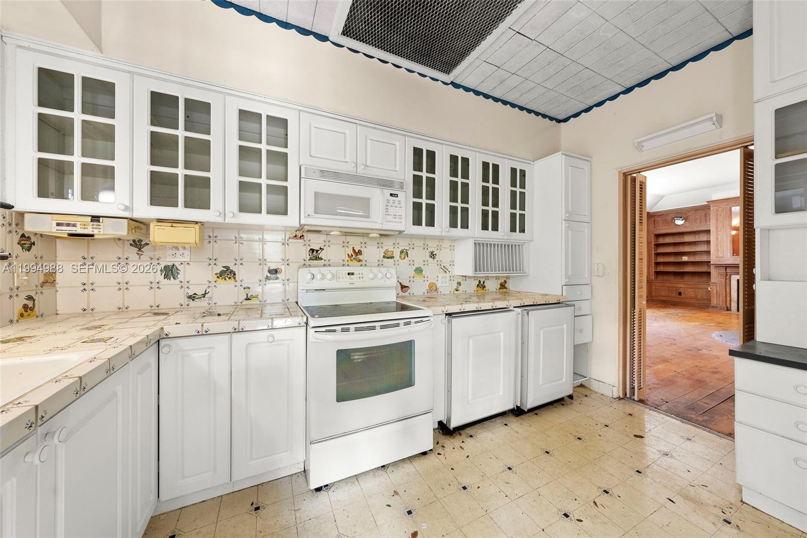 MIAMI SHORES SEC 1 AMD - Residential