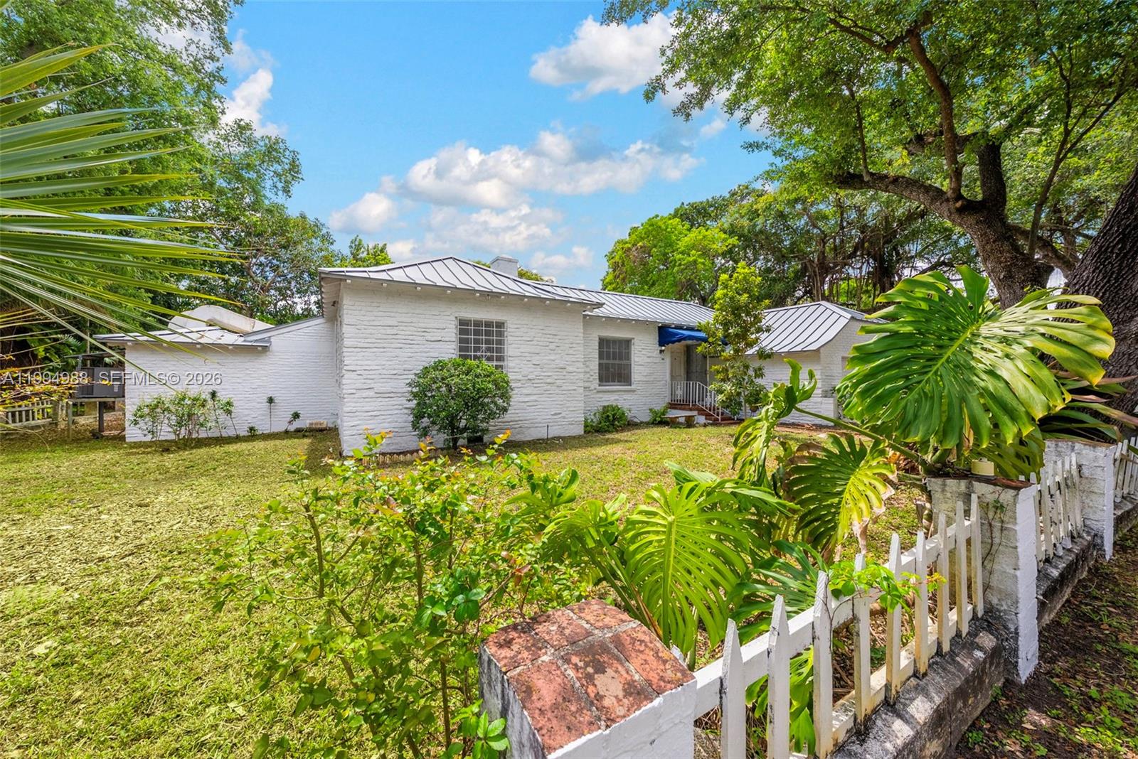 View photos, virtual tours, details... 140 NE 95th St