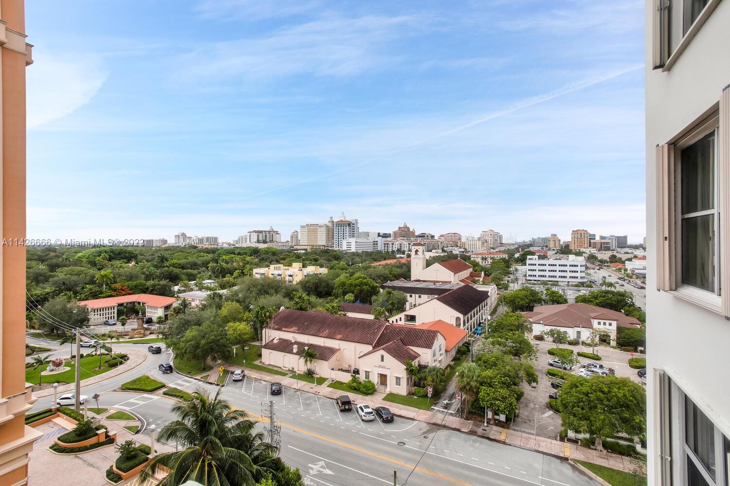 Coral Gables, Florida 33134, United States, 2 Bedrooms Bedrooms, ,2 BathroomsBathrooms,Residential,Active,71561