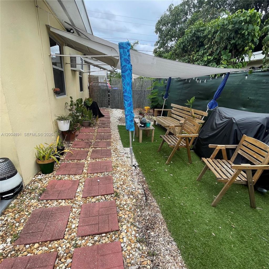 Photo of 2526 Mckinley St #1, Hollywood, FL 33020 (MLS # A12004891)