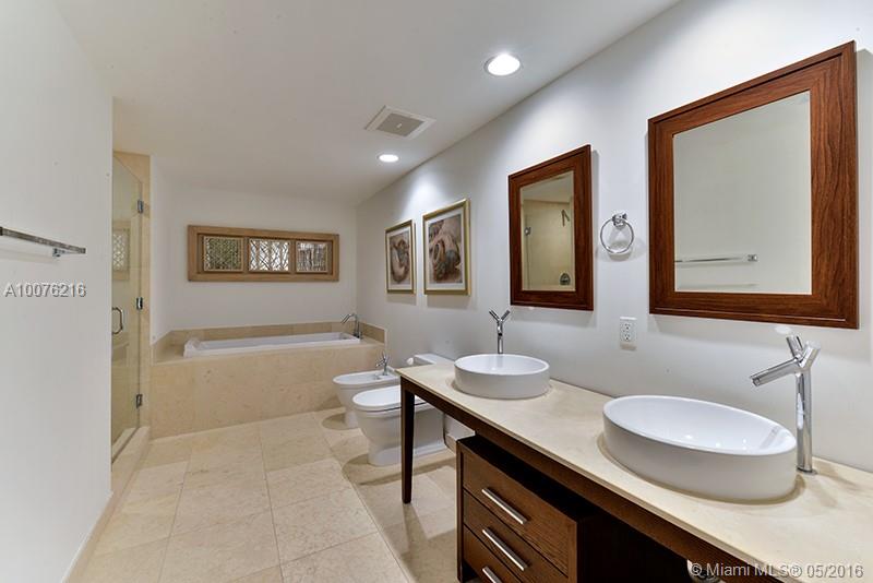 ICON BRICKELL CONDO NO 1 - Residential Lease