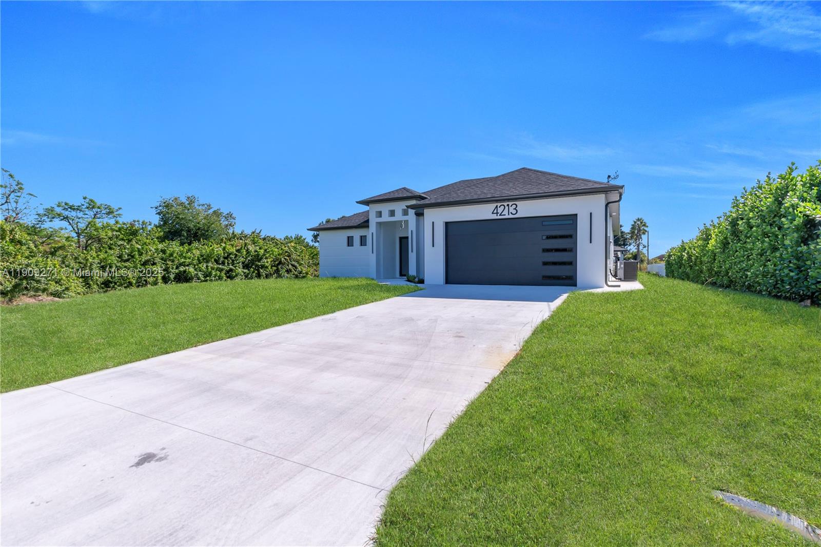 LEHIGH ACRES - Residential