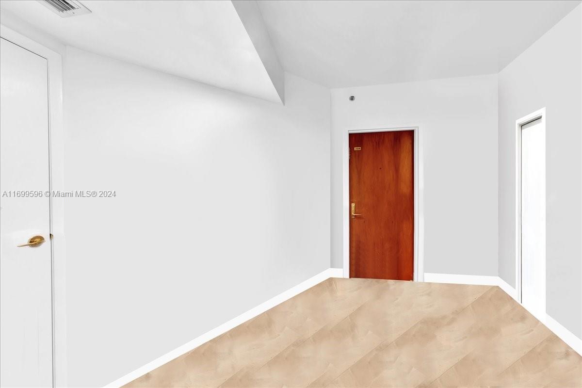 7000 ISL BLVD WILLIAMS IS - Residential