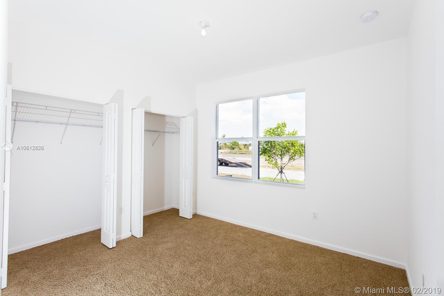 BAY GARDENS - Residential