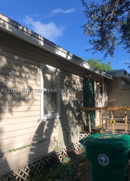 3820 Oak Ave