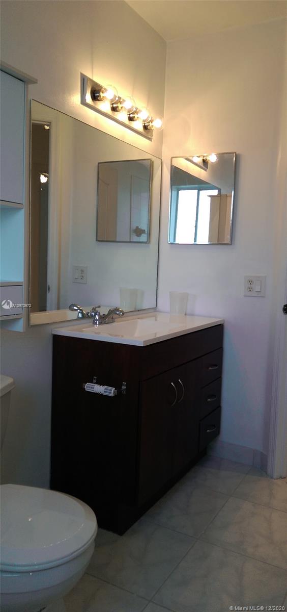 SIERRA RIDGE CONDO J-53 - Residential