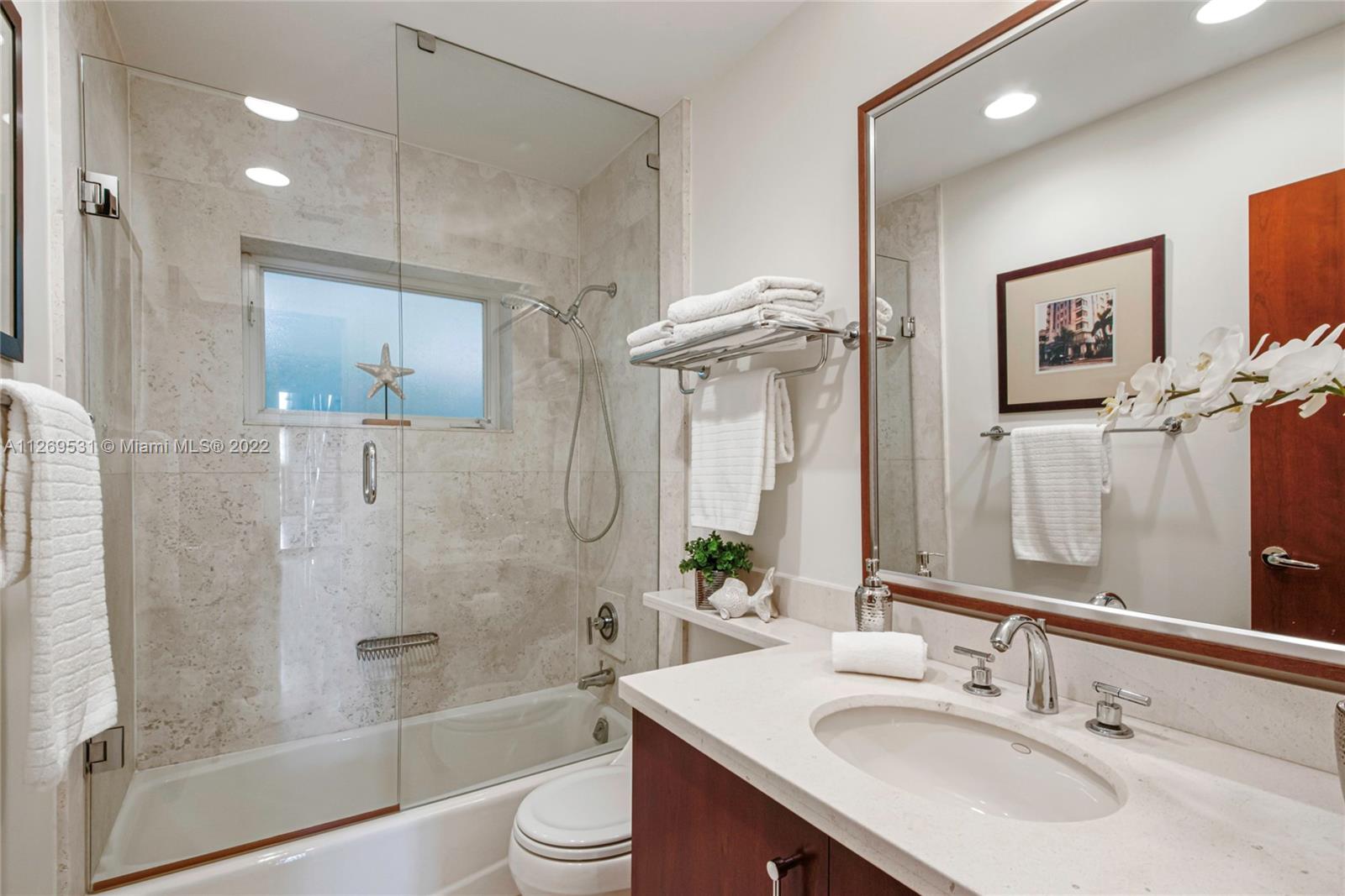 CORAL RIDGE COUNTRY CLUB - Residential