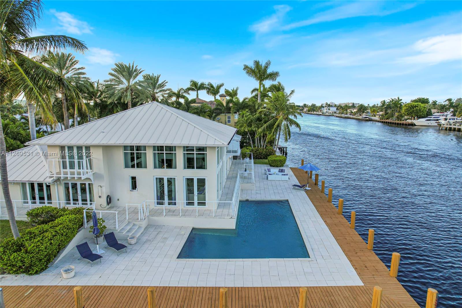 CORAL RIDGE COUNTRY CLUB - Residential