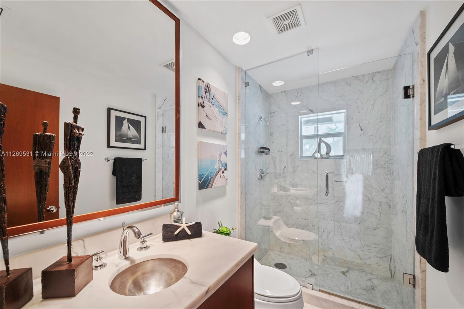 CORAL RIDGE COUNTRY CLUB - Residential