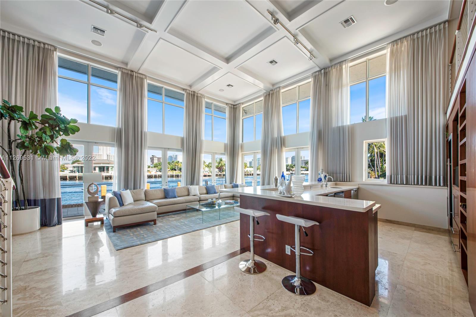 CORAL RIDGE COUNTRY CLUB - Residential