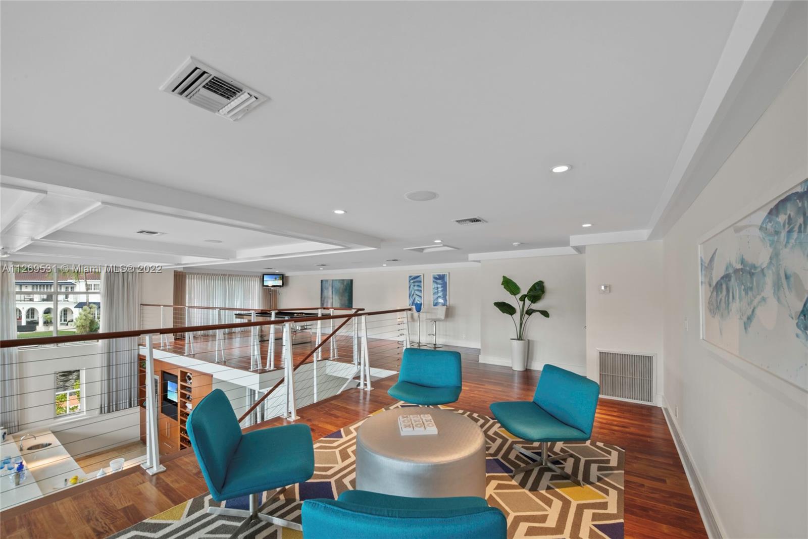 CORAL RIDGE COUNTRY CLUB - Residential