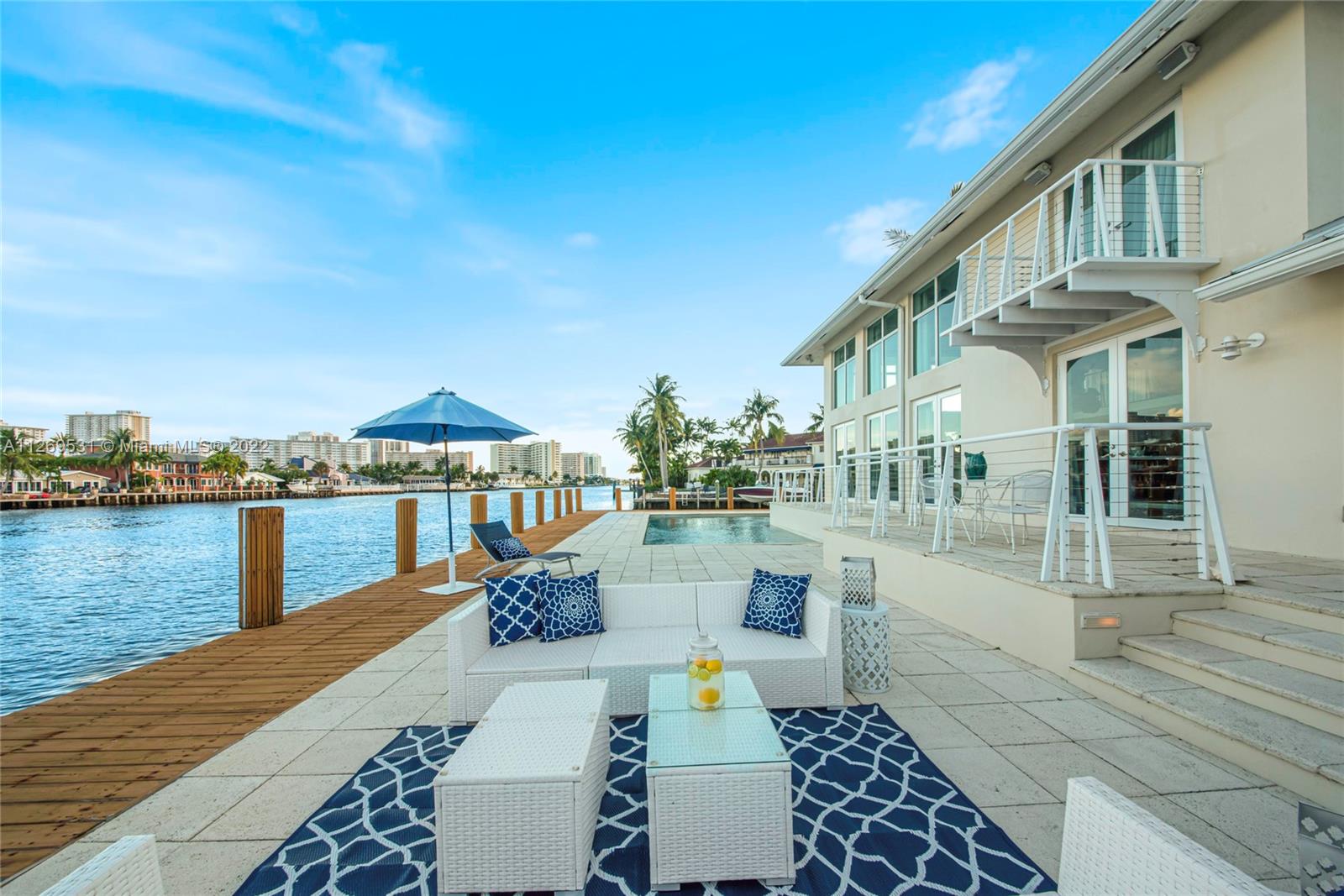 CORAL RIDGE COUNTRY CLUB - Residential