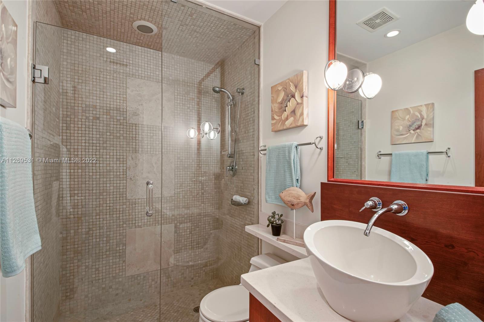 CORAL RIDGE COUNTRY CLUB - Residential